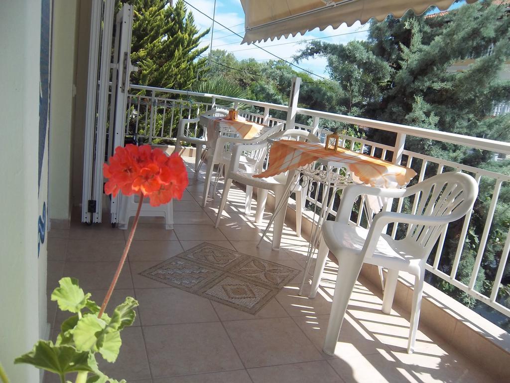 Four Seasons 1 Apartment Paralía Екстериор снимка
