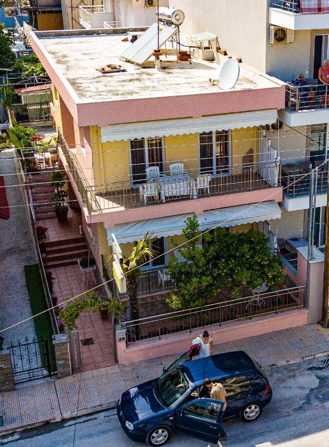 Four Seasons 1 Apartment Paralía Екстериор снимка